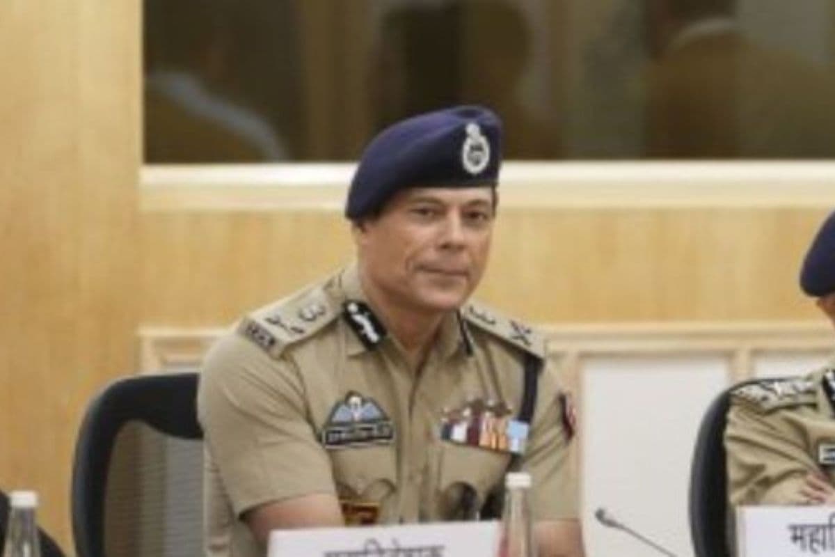 West Bengal : भारत-बांग्लादेश सीमा सुरक्षा की समीक्षा के लिए कोलकाता पहुंचे बीएसएफ के महानिदेशक