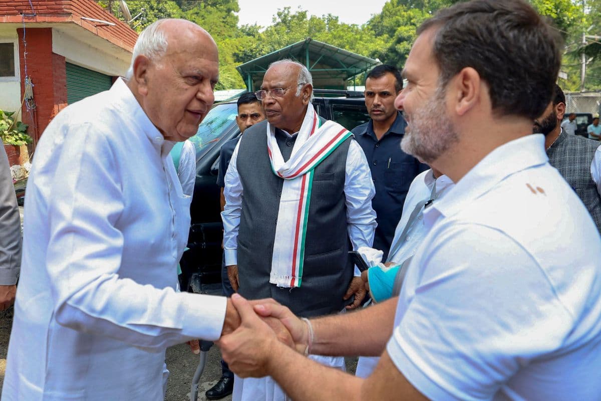 J&K Assembly Elections: जम्मू-कश्मीर में 32 पर कांग्रेस, 51 पर नेशनल कॉन्फ्रेंस, सीट शेयरिंग पर सहमति