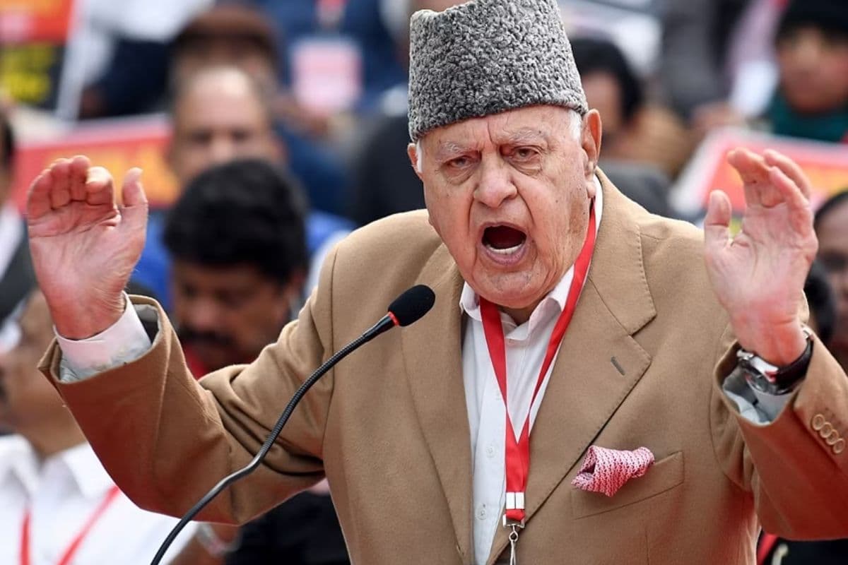 Farooq Abdullah: फारूक अब्दुल्ला का सुरक्षाबलों पर गंभीर आरोप, बोलें- सब मिले…