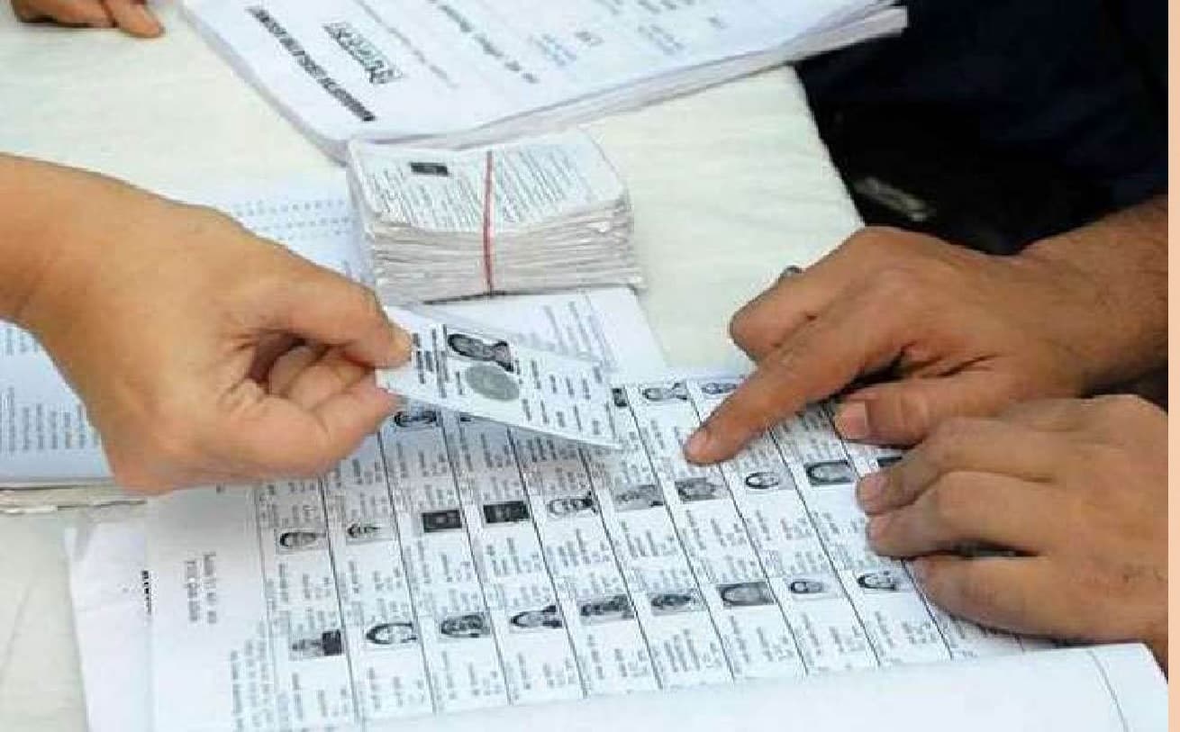 तिरहुत स्नातक चुनाव: नाम जुड़वाने के लिए आए 508 ऑफलाइन व 531 ऑनलाइन आवेदन