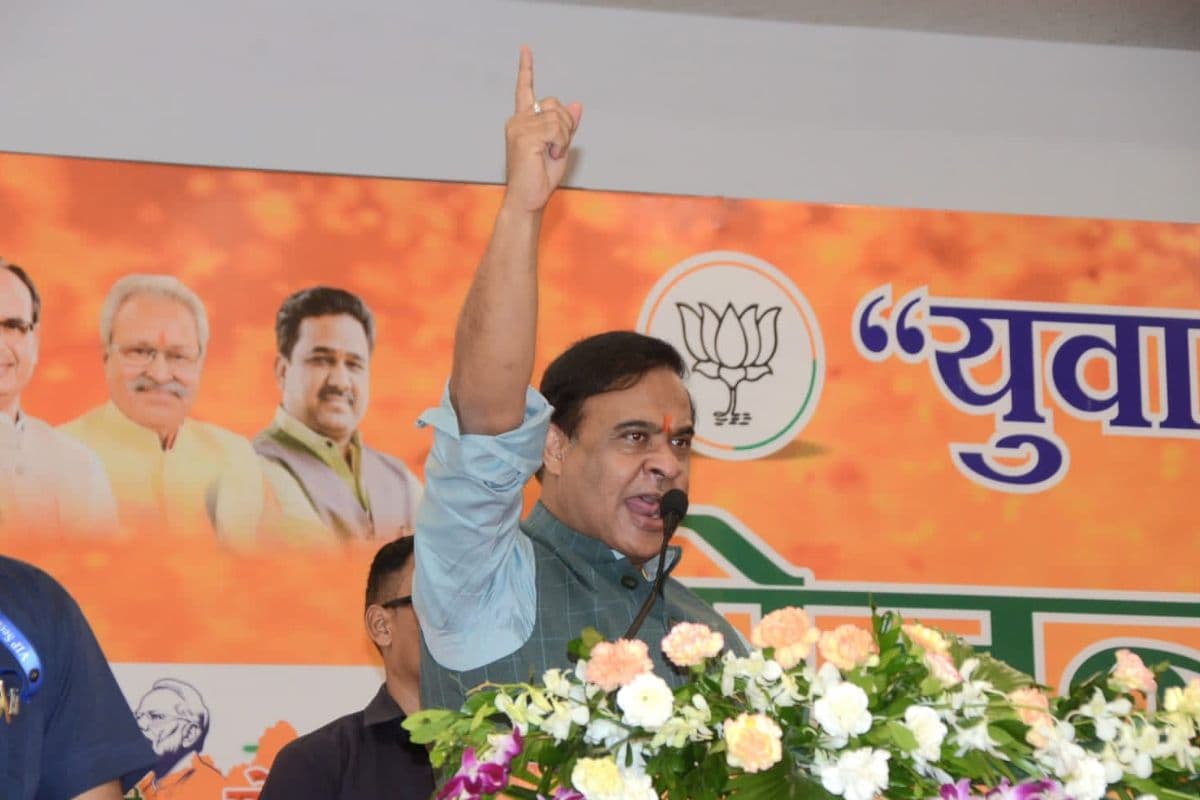 'हेमंत सोरेन सरकार से युवा निराश, झारखंड में घटी है हिंदुओं की जनसंख्या,' बांग्लादेश के हालात पर रांची में क्या बोले हिमंता बिस्वा सरमा?