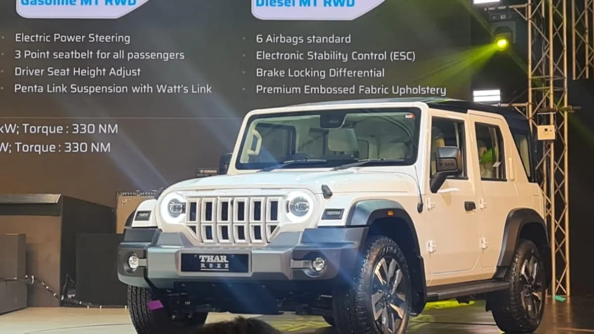 Mahindra Thar ROXX: महिंद्रा ने सिर्फ 12 लाख में लॉन्च की 5-डोर SUV…देखें इसका शानदार लुक