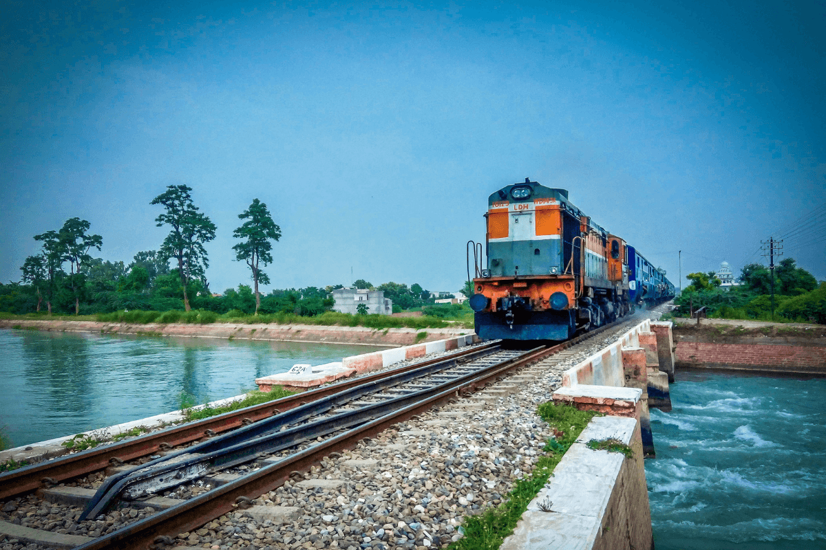 Railway : इन राज्यों की होगी बल्ले-बल्ले, जल्द देश में बनेंगे नए रेलवे स्टेशन्स