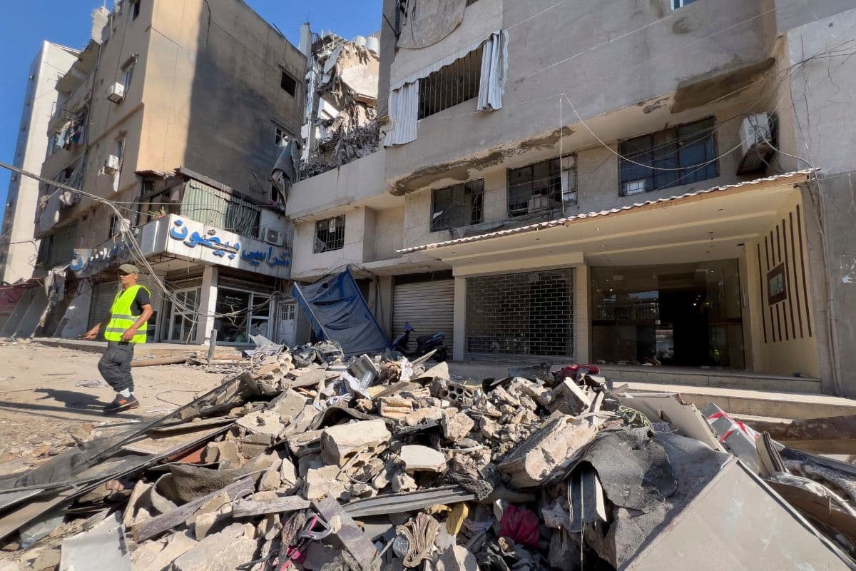 Israel Hamas War: गाजा में इजरायल ने मचायी तबाही, हमले में 18 की मौत, फलस्तीनी ने 2 को मौत के घाट उतारा