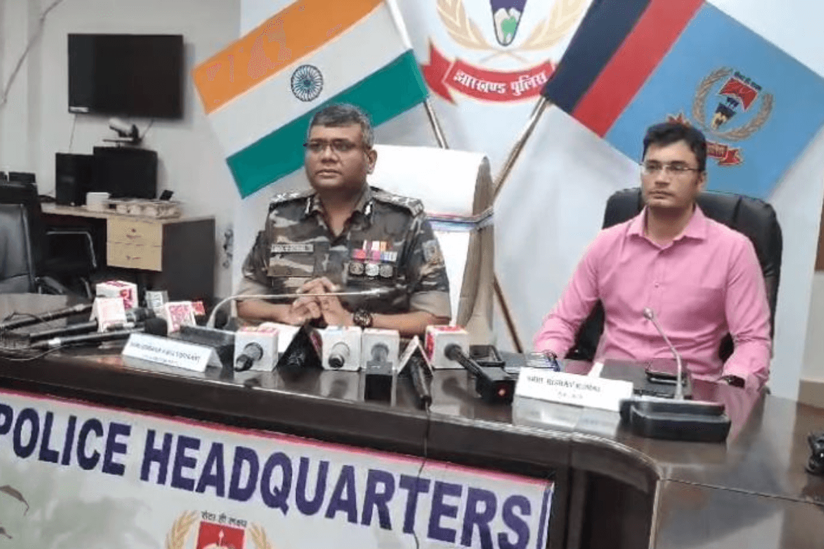 दिल्ली पुलिस और एटीएस ने किया आतंकी मॉड्यूल का भंडाफोड़, अलकायदा से जुड़े 8 संदिग्धों को किया गिरफ्तार