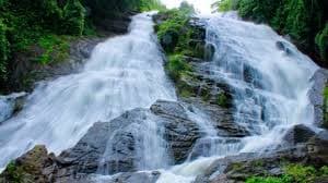 Kakolat Falls: ककोलत जलप्रपात का जल प्रवाह हुआ बेकाबू, पर्यटकों के जाने पर लगी रोक
