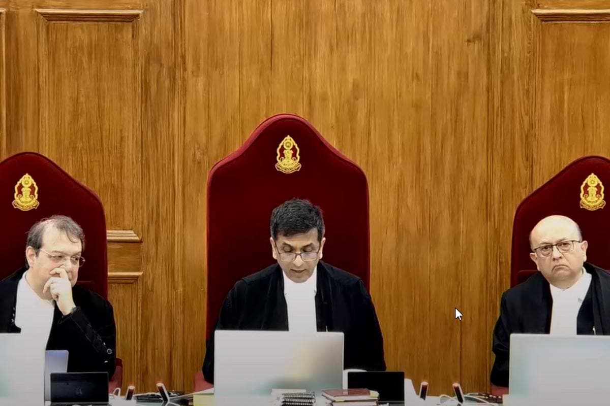 Kolkata Doctor Murder Case: सुप्रीम कोर्ट में सीबीआई ने कहा- क्राइम सीन से की गई छेड़छाड़