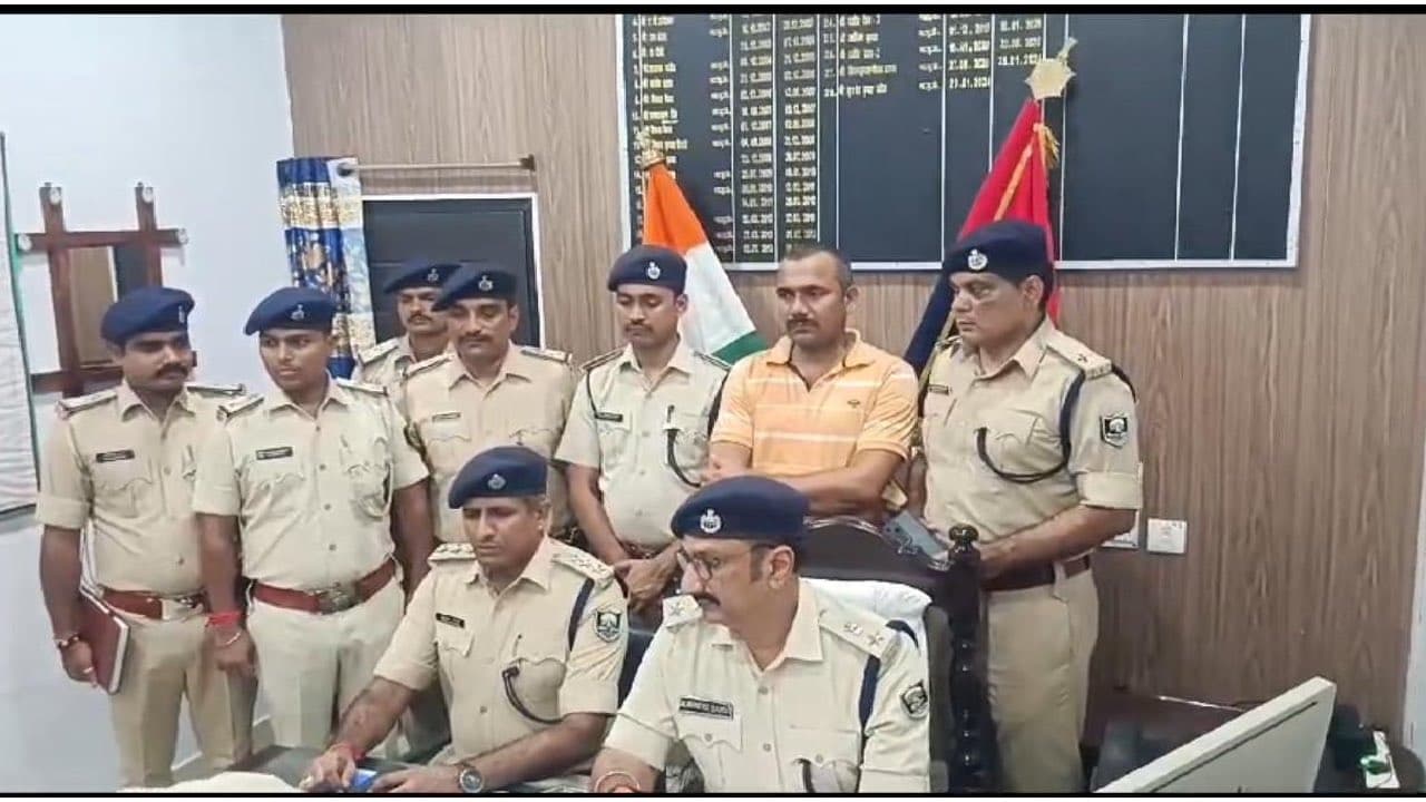 बगहा में जदयू नेता की हत्या के लिए 5 लाख की सुपारी, शूटर समेत 4 गिरफ्तार