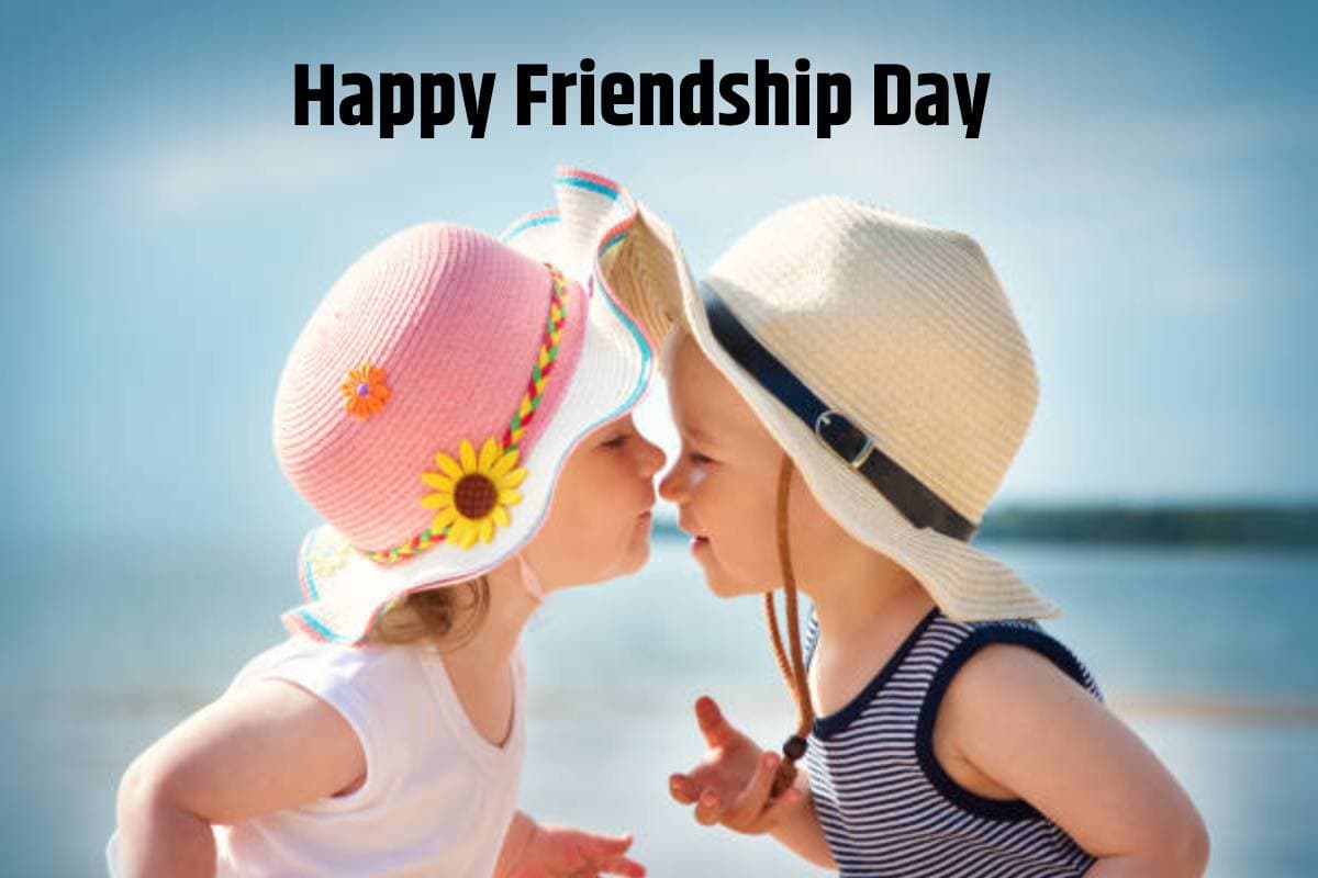 Friendship Day 2024: कब है फ्रेंडिशिप डे, हर साल क्यों करते हैं इस दिन को सेलिब्रेट, भेजे अपने दोस्तों को प्यारा संदेश