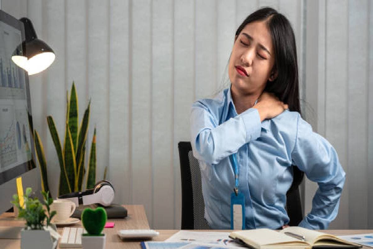 Health Tips: सुस्ती और थकावट नहीं छोड़ रही पीछा, तो ऐसे पाएं छुटकारा, अपनाएं ये टिप्स