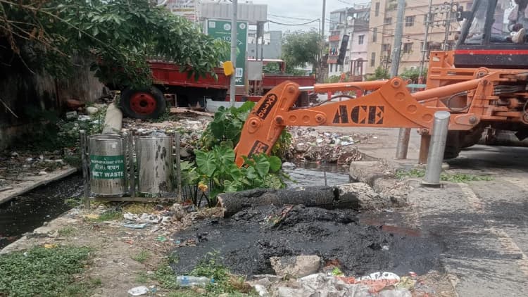 मुजफ्फरपुर में टला बड़ा हादसा, पीएनजी गैस पाइप लाइन फटने से आधे घंटे तक होती रही लिकेज