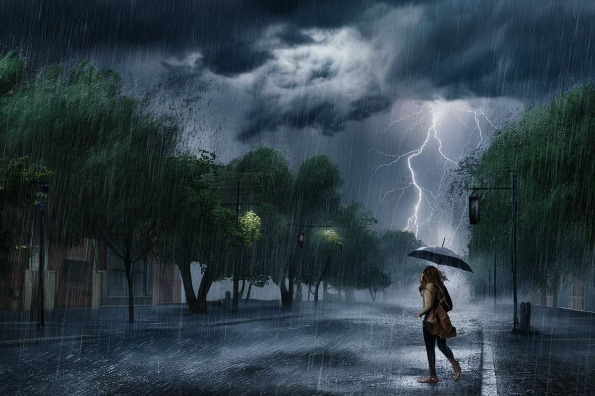 Rain Alert: Delhi-UP-बिहार समेत कई राज्यों में भारी बारिश का अलर्ट, जानें मौसम का हाल