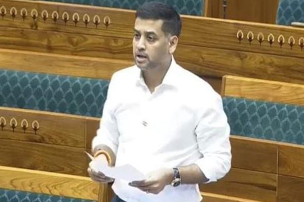 Lok Sabha News: शिवसेना सांसद ने ऑनलाइन गेमिंग पर बैन लगाने की मांग की, कहा- 30% युवा मानसिक समस्याओं से ग्रस्त