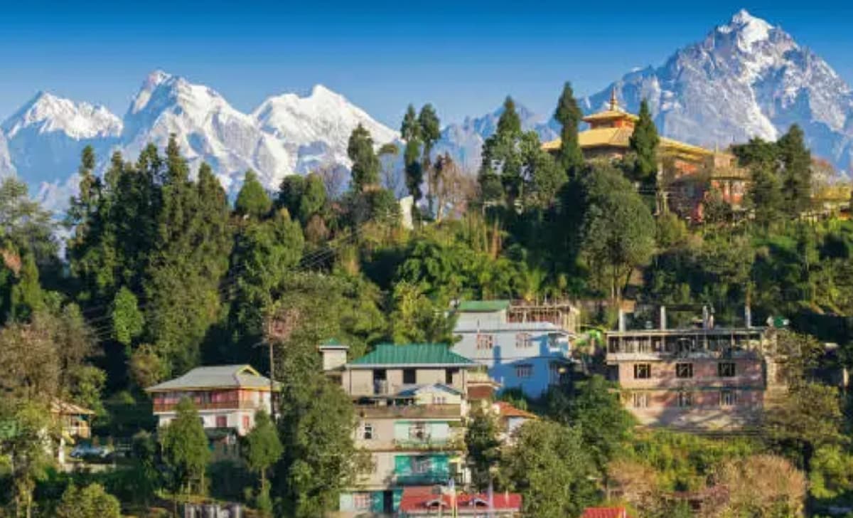 Sikkim Tourism: सिक्किम की ये जगहें हैं विदेशों से भी ज्यादा खूबसूरत