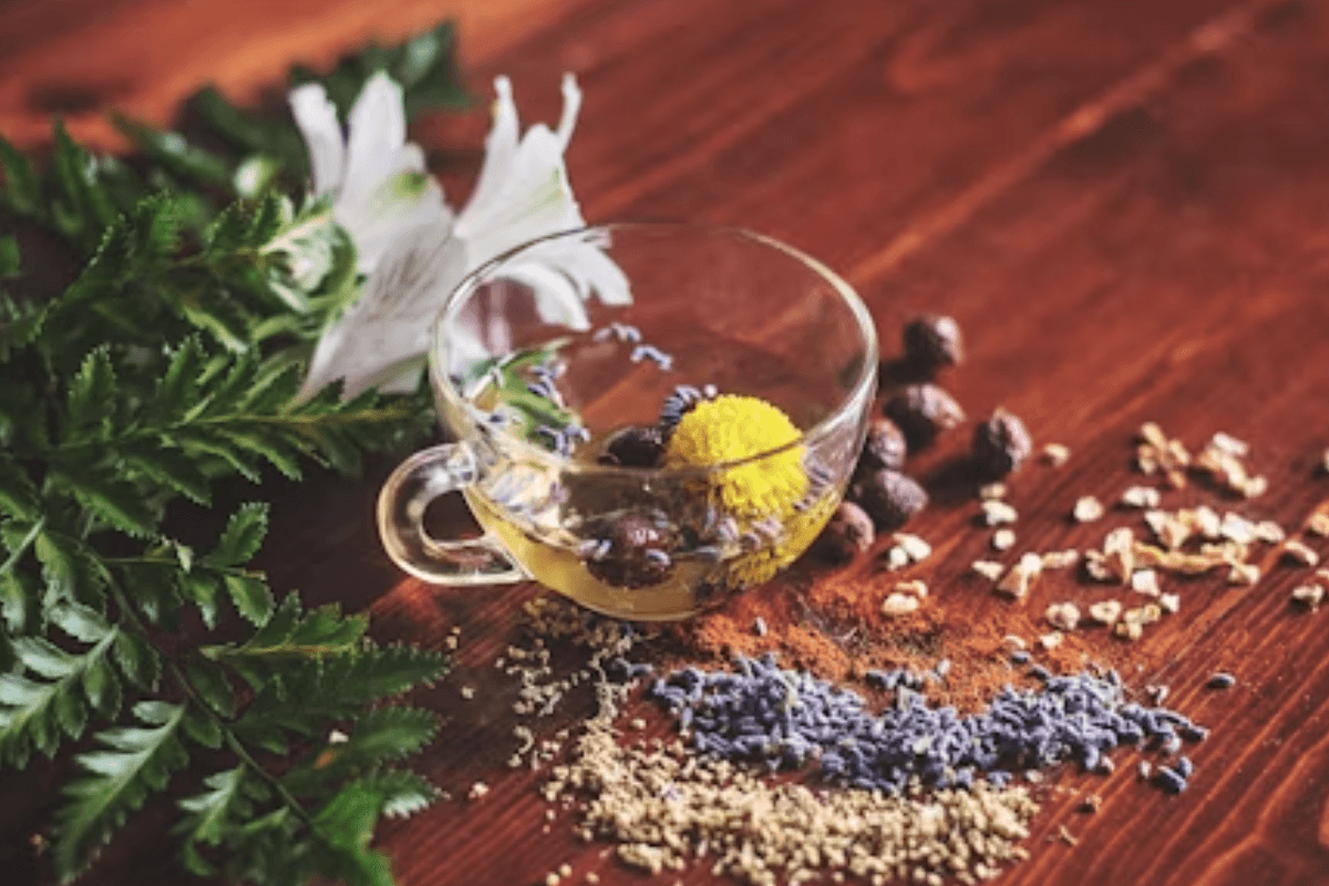 Stress-Relieving Drinks: तनाव कम करने में मददगार है ये हेल्दी ड्रिंक्स