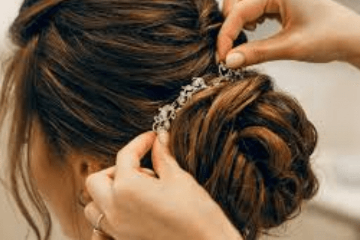 Janmashtami Hairstyles: जन्माष्टमी पर ट्रेडिशनल ड्रेस के साथ कैसा रखें अपना हेयर स्टाइल