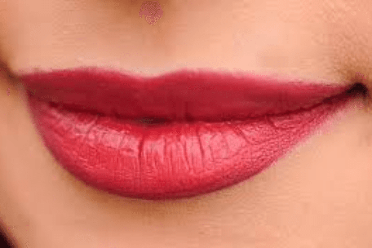Lip Care Tips: होंठों को प्राकृतिक तरीके से गुलाबी और खूबसूरत बनाने के घरेलू उपाय