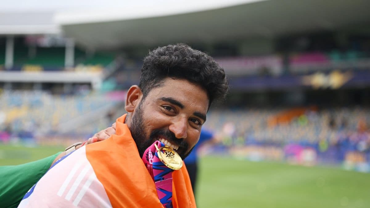Duleep Trophy 2024: सिराज, मलिक खराब स्वास्थ्य के कारण बाहर, जडेजा ने लिया नाम वापस