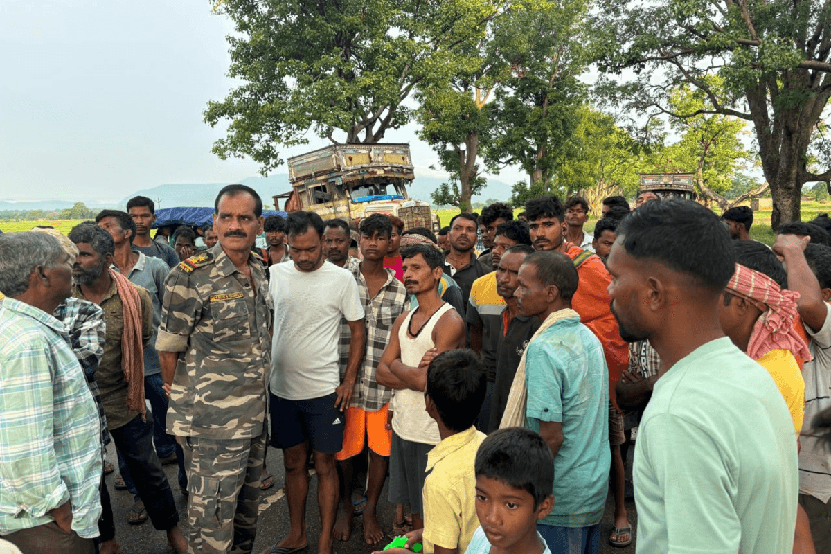 Road Accident In Gumla: उत्पाद सिपाही की तैयारी कर रही युवती के दोनों पैरों को बॉक्साइट ट्रक ने रौंदा