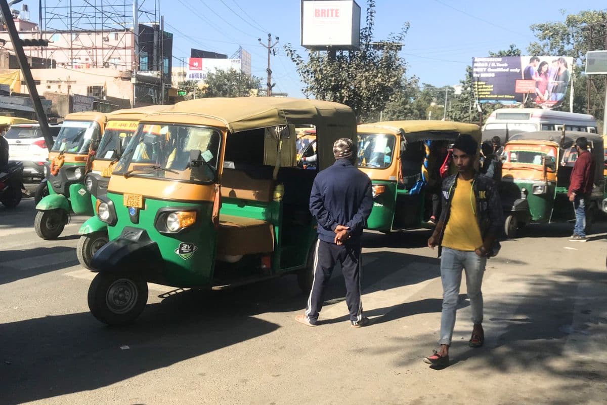 रांची में आज से नहीं चलेंगे ऑटो और ई-रिक्शा, जानें कौन-कौन लोग नहीं होंगे प्रभावित