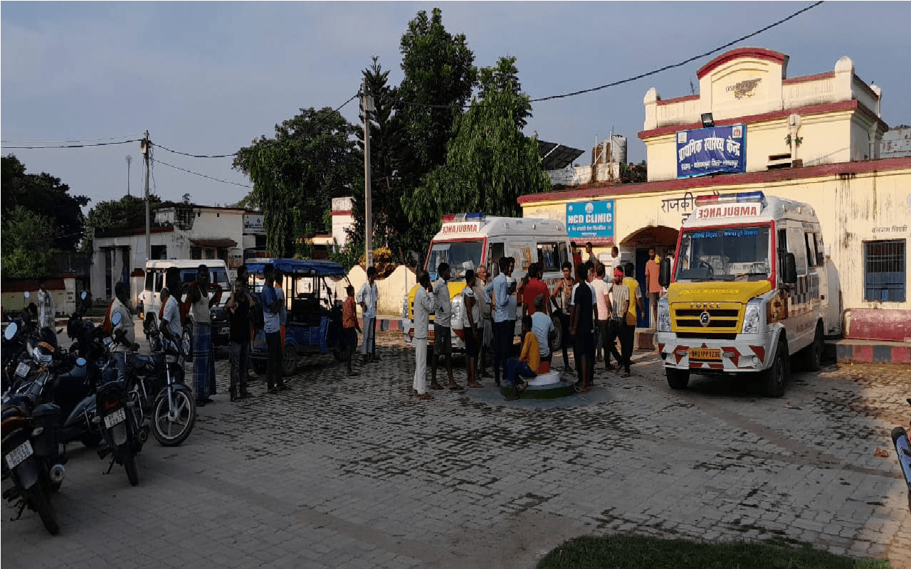 Bihar News: भागलपुर में विद्यार्थियों से भरी ई- रिक्शा में कंटेनर ने मारी टक्कर, नौ घायल, चालक व पांच छात्रा गंभीर, रेफर