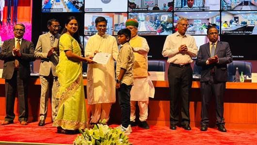 Coal India: कोरोना के दौरान अनाथ हो चुके कई बच्चों को  छात्रवृत्ति जारी किया