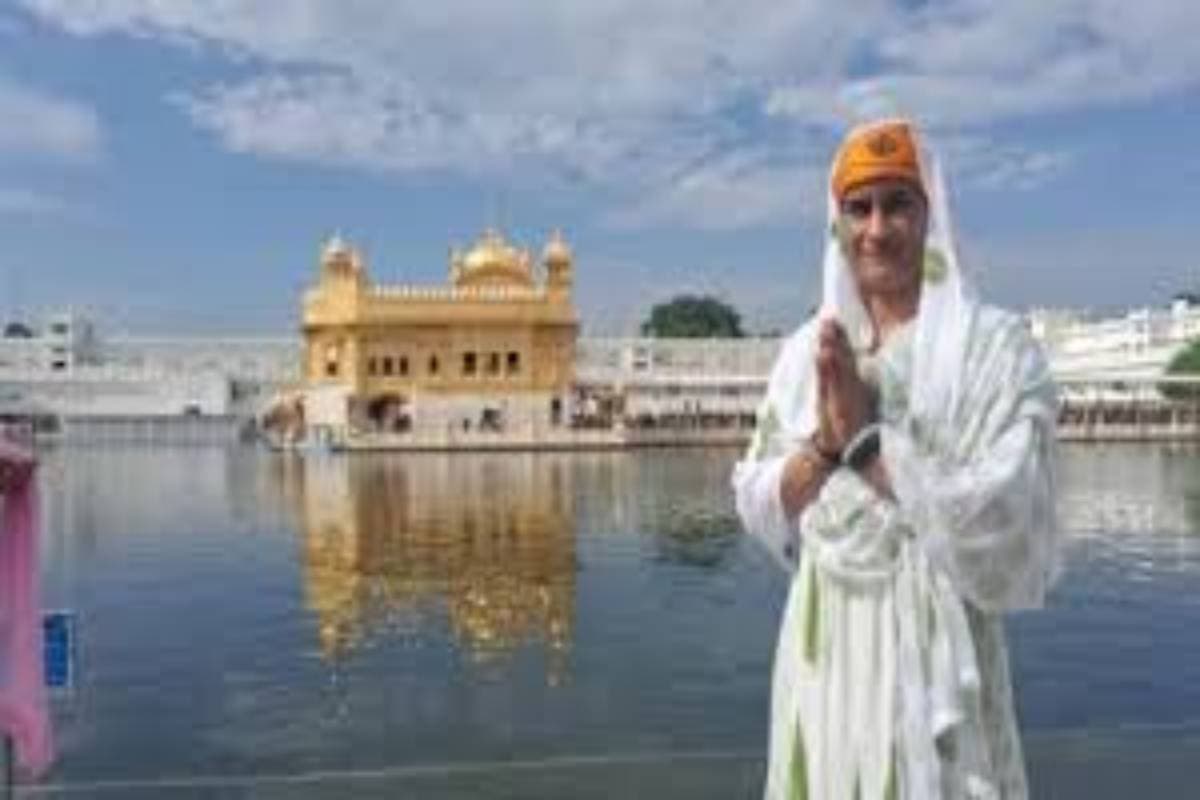 स्वर्ण मंदिर में Vinesh Phogat ने टेका मत्था, कहा- 'वाहेगुरु से मुझे…'