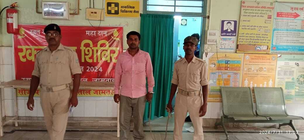 बेगुसराय का एक व्यक्ति शराब के साथ गिरफ्तार