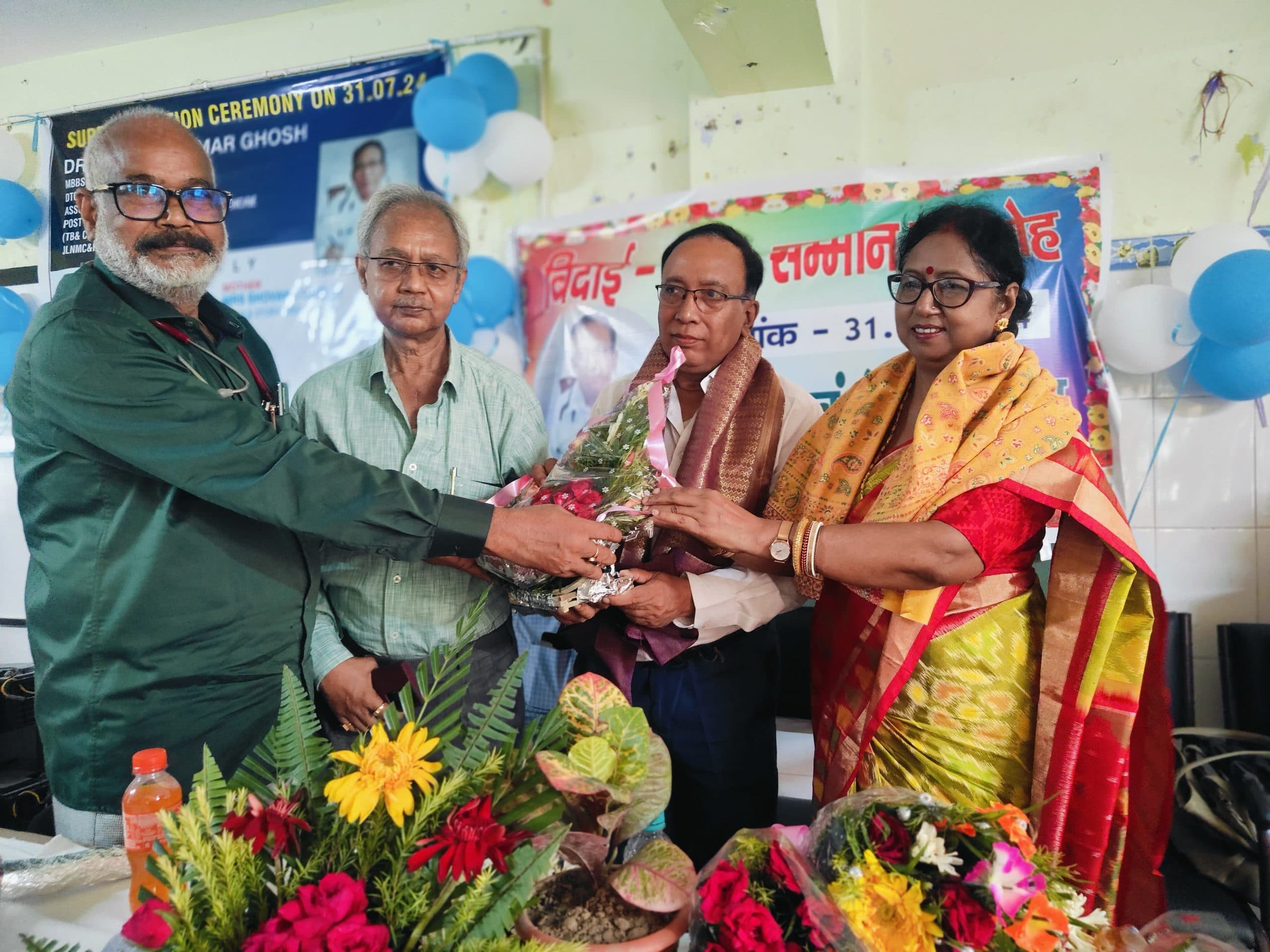 टीबी एंड चेस्ट विभाग के अध्यक्ष डॉ शांतनु घोष हुए रिटायर