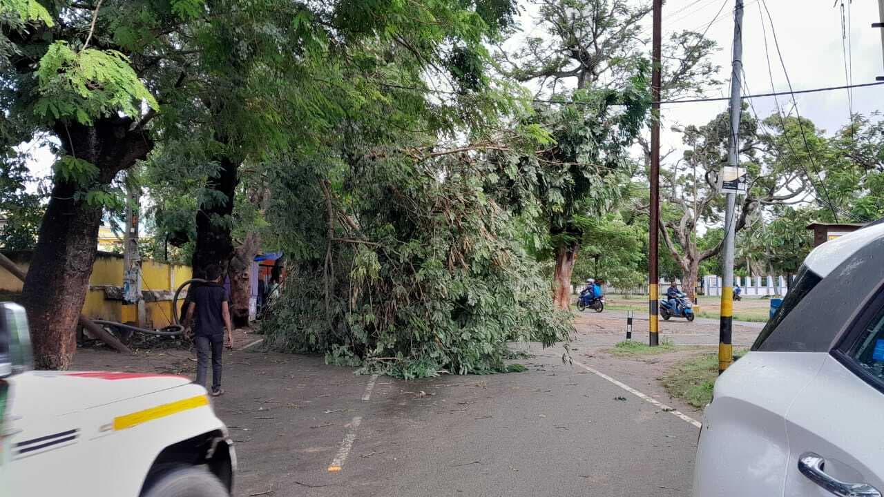 मुंगेर में 10 घंटे तक बिजली आपूर्ति रही ठप, शहर से गांव तक मचा रहा त्राहिमाम