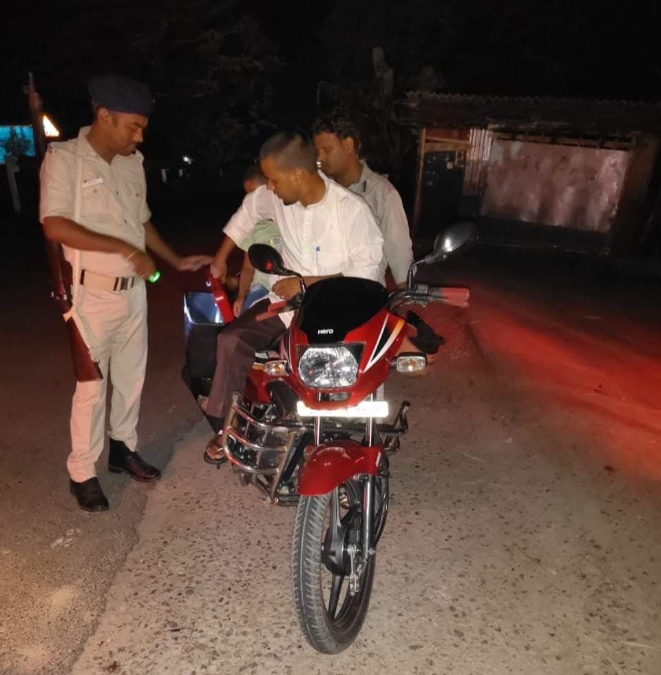 जिले में पुलिस ने चलाया वाहन चेकिंग अभियान