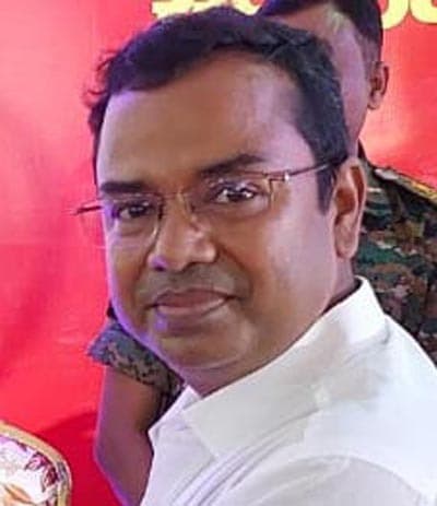 आवास योजना में ठगी पर रखे नजर: डीडीसी