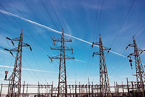 पांच वर्षों में मेंटेनेंस पर आठ करोड़ खर्च  हल्की बारिश में ही बिजली हो जा रही गुल