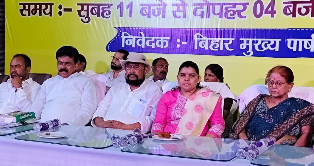 सरकार निर्णय वापस ले अन्यथा रोड से लेकर कोर्ट तक जायेंगे : महापौर