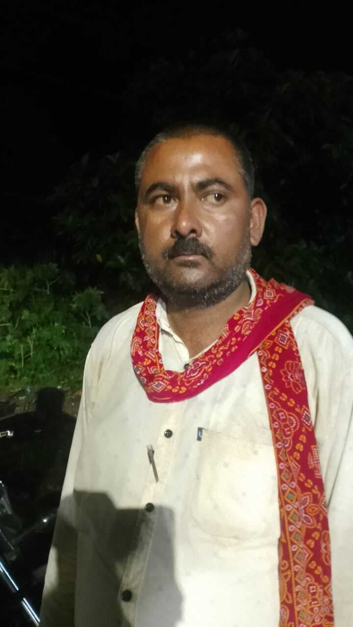 ड्राई फूड्स कारोबारी के मुंशी से अपराधियों ने 80 हजार रुपये व बाइक व मोबाइल लूटे