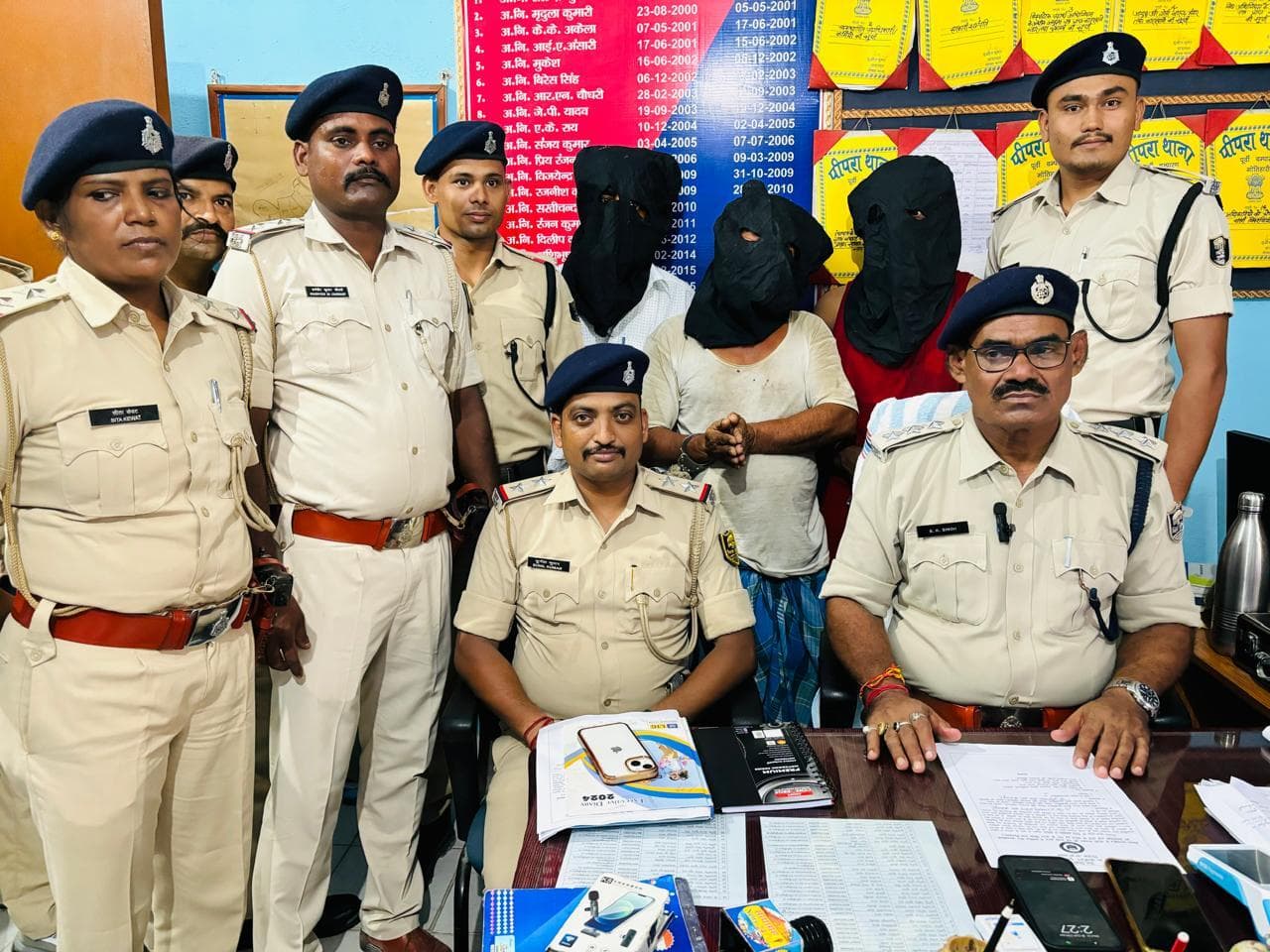 बेदीबन मधुबन में हुई हत्या मामले में तीन बदमाश गिरफ्तार