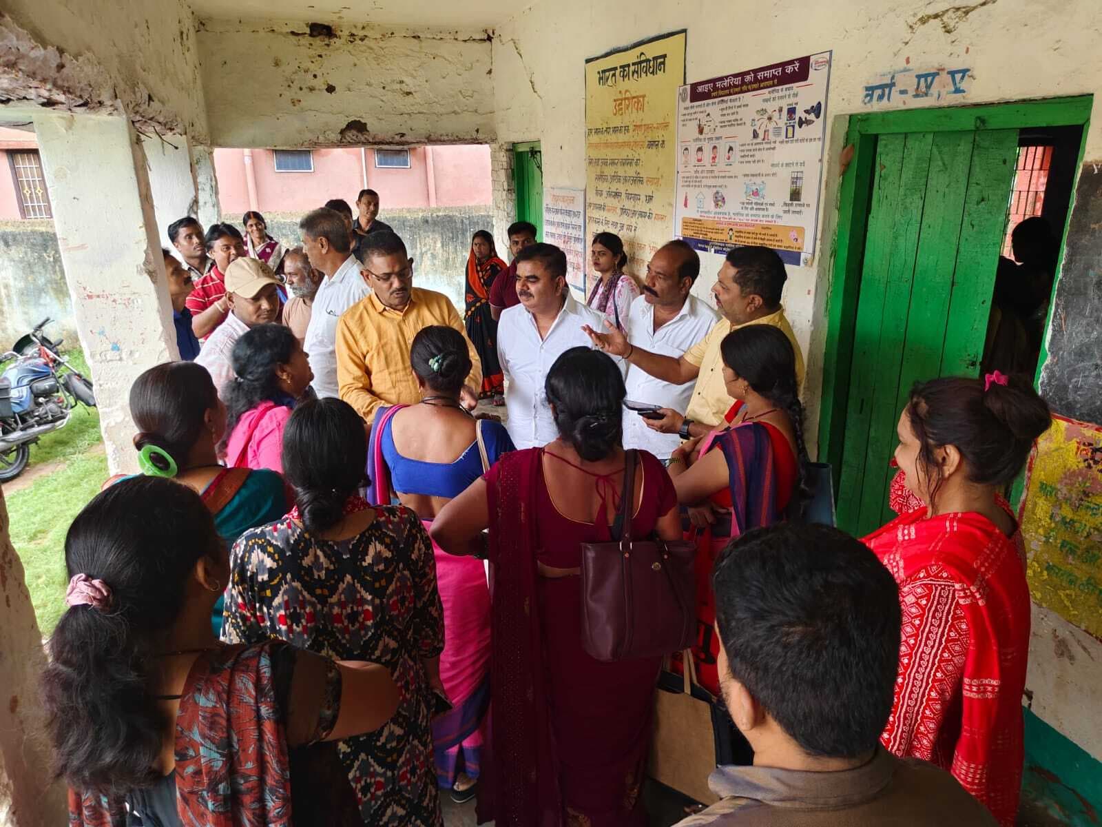 मुख्यमंत्री मंईयां सम्मान योजना को लेकर जागरूकत रथ रवाना