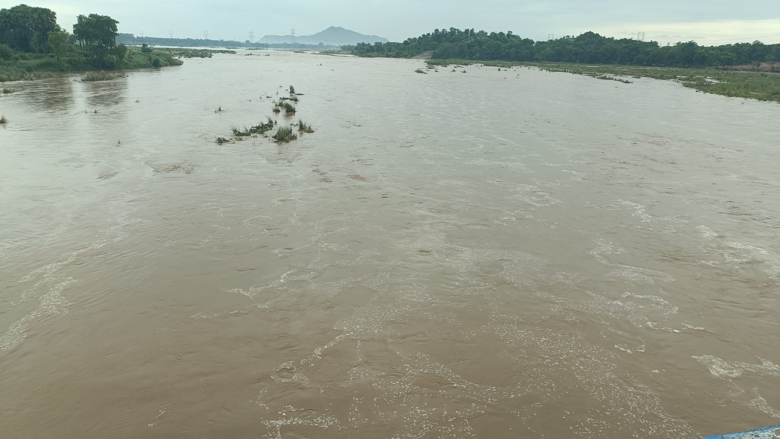 मोरहर नदी में आया पानी, किसानों में खुशी