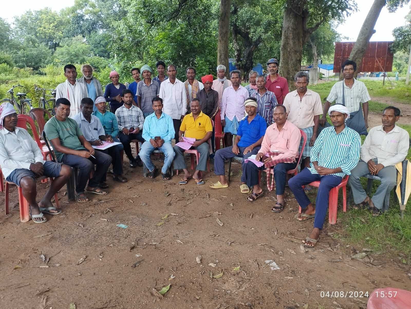 विश्व आदिवासी दिवस मनाने को लेकर बैठक