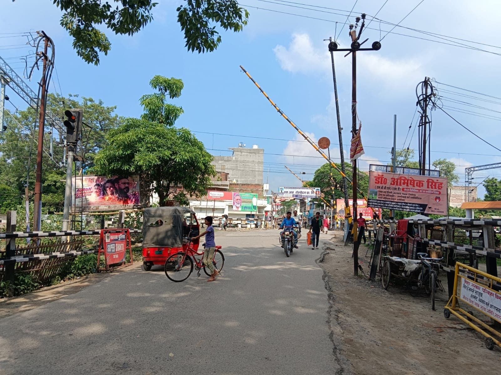 माॅनसून के कारण लाइट आरओबी का निर्माण कार्य अटका