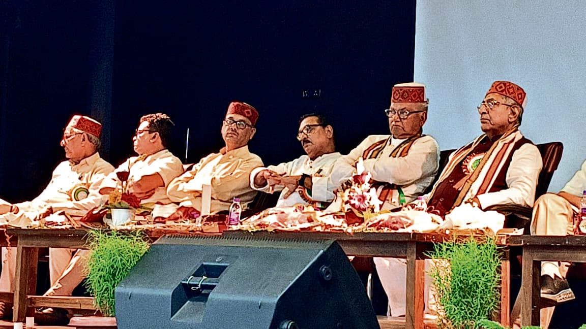 नकारात्मक शक्तियों का प्रतिकार करें पत्रकार : नंदकिशोर यादव