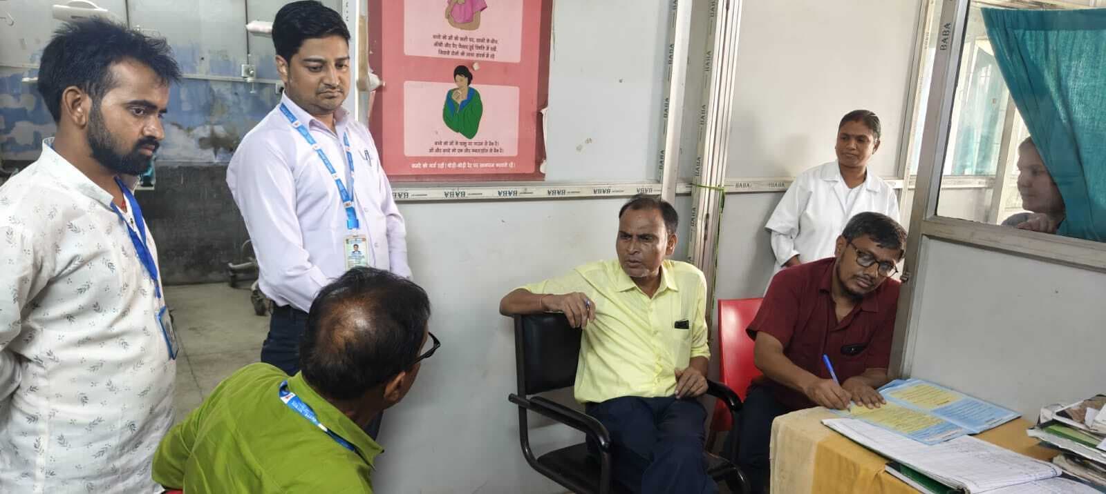 एसीएमओ ने पीड़ित परिजन व परिचारिका से की पूछताछ