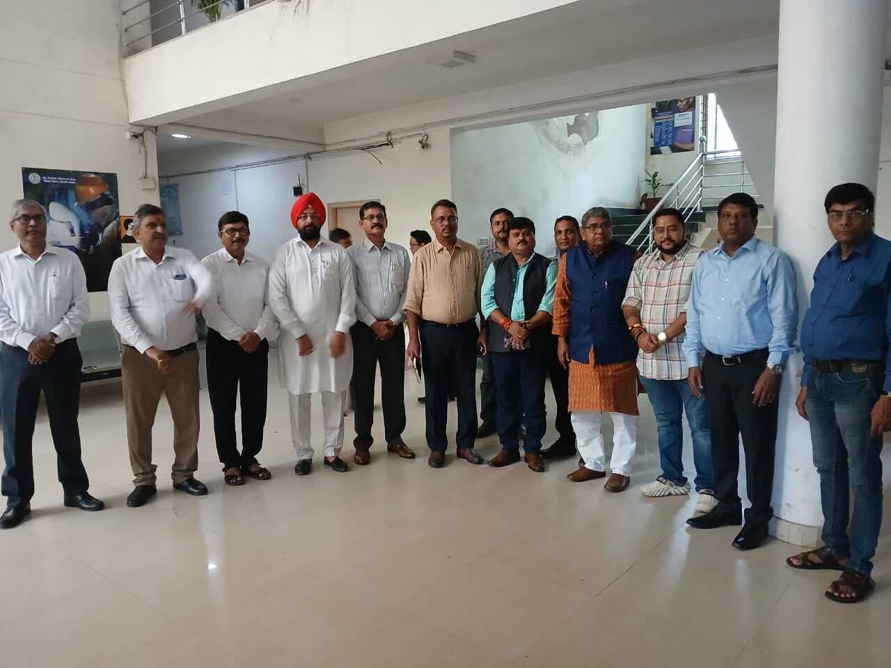 स्थायी प्रवृत्ति की कार्य ठेका मजदूरों से कराने की होगी जांच