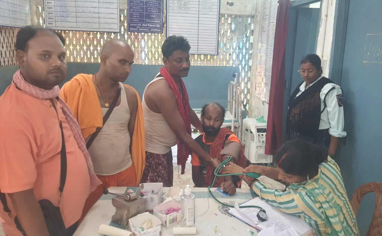 बेगूसराय के कांवरिया हुए बेहोश, पांच डाक बमों की भी बिगड़ी तबीयत