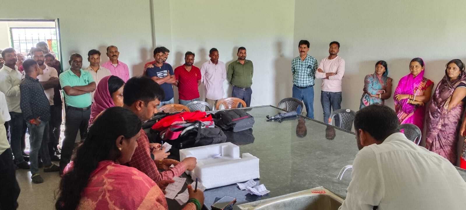 विद्यालय प्रबंधन की अध्यक्ष पिंकी, संयोजिका बनी अफसाना