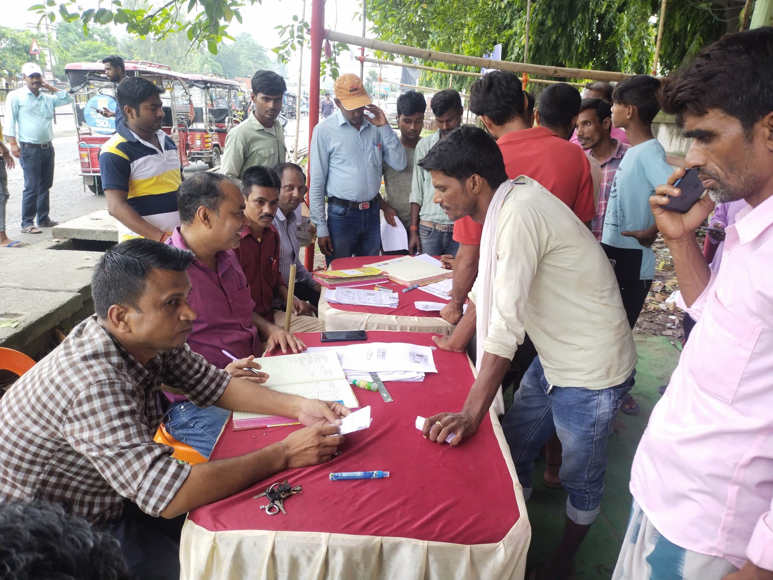 ई-रिक्शा के सर्वे का कार्य पूर्ण