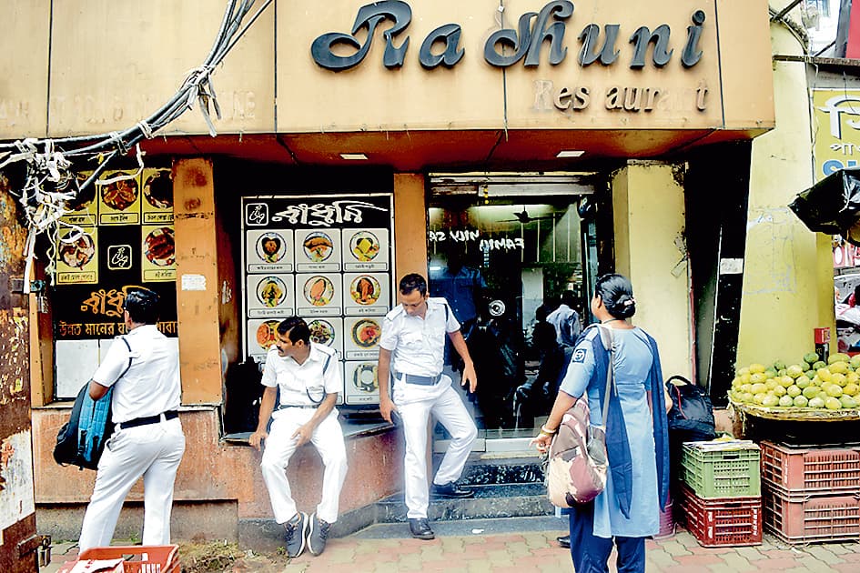 बांग्लादेश की स्थिति को लेकर कोलकाता पुलिस अलर्ट