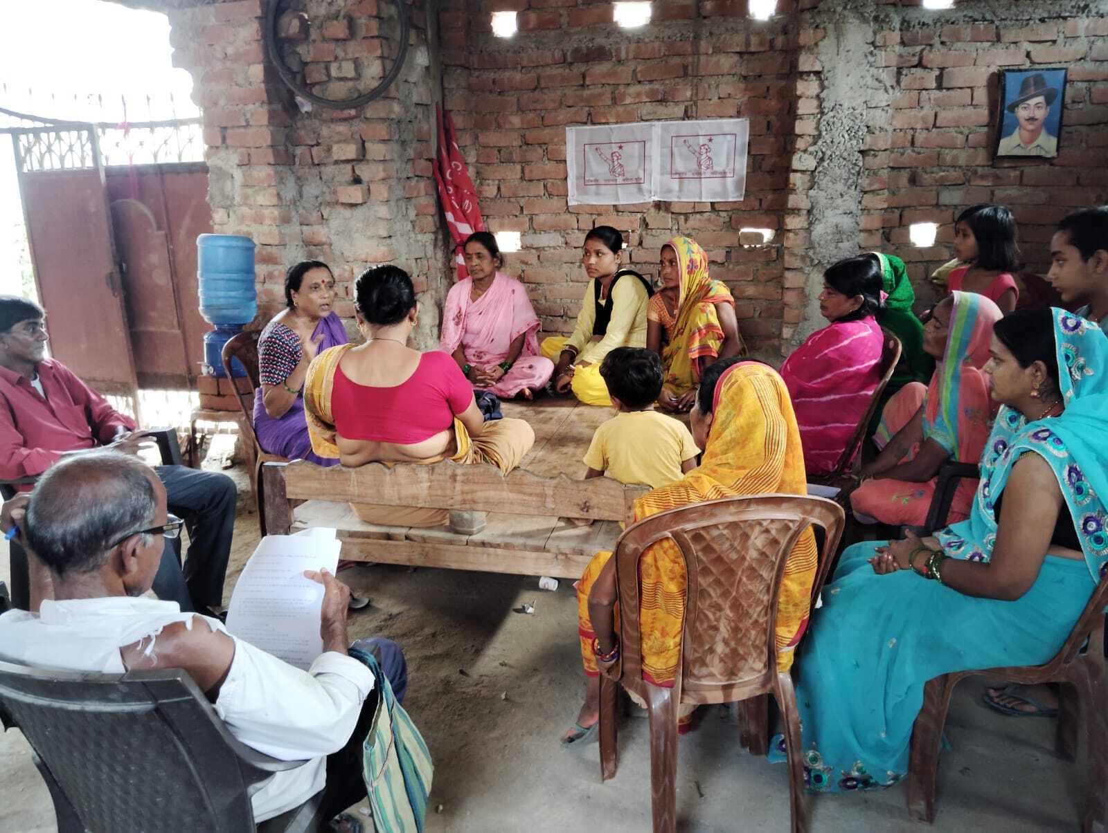 Women Debt Relief Movement: एडवा की बैठक में महिलाओं के कर्ज जाल से मुक्ति के लिए आंदोलन की तैयारी