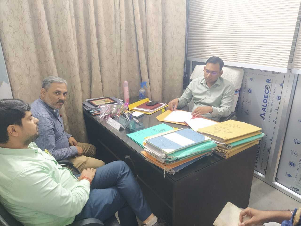 अब्सेंट, शिफ्टेड या डेड मतदाताओं का सत्यापन करने का निर्देश