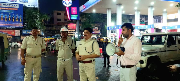 एक्शन : नो-पार्किंग में सवारी चढ़ाने-उतारने पर ऑटो चालकों पर लगेगा जुर्माना